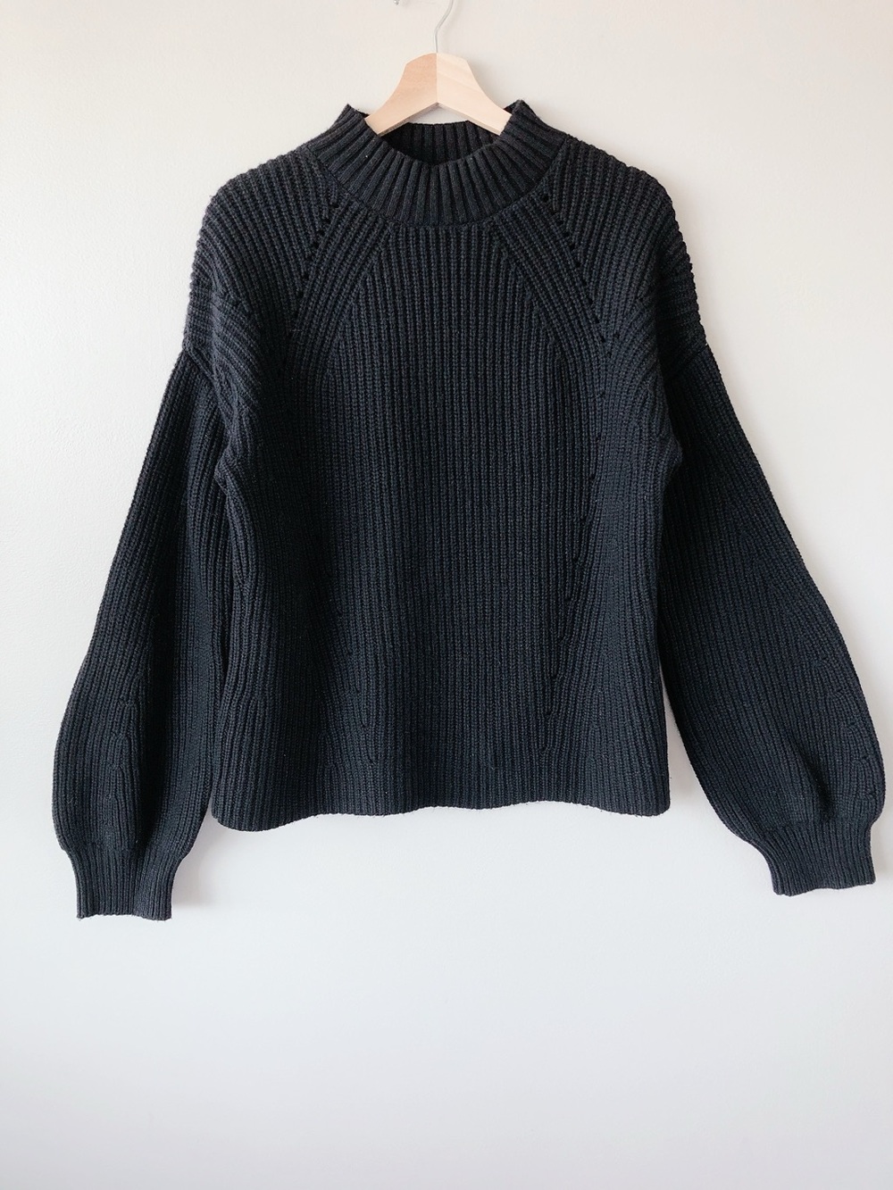 GAP Merino extra fine wool blend Black Ribbed Mock Neck Women’s Sweater